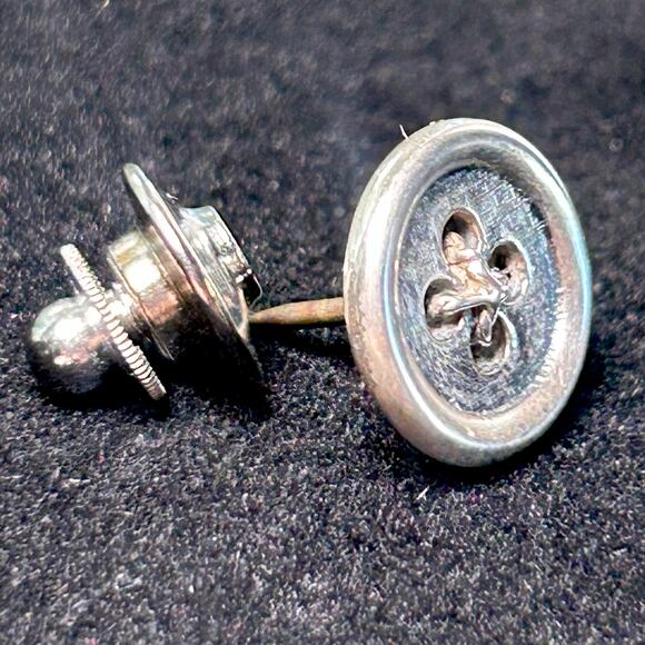 Vintage Button Design Tie Tack Pin – Silver Tone Men’s Accessory - Picture 5 of 16